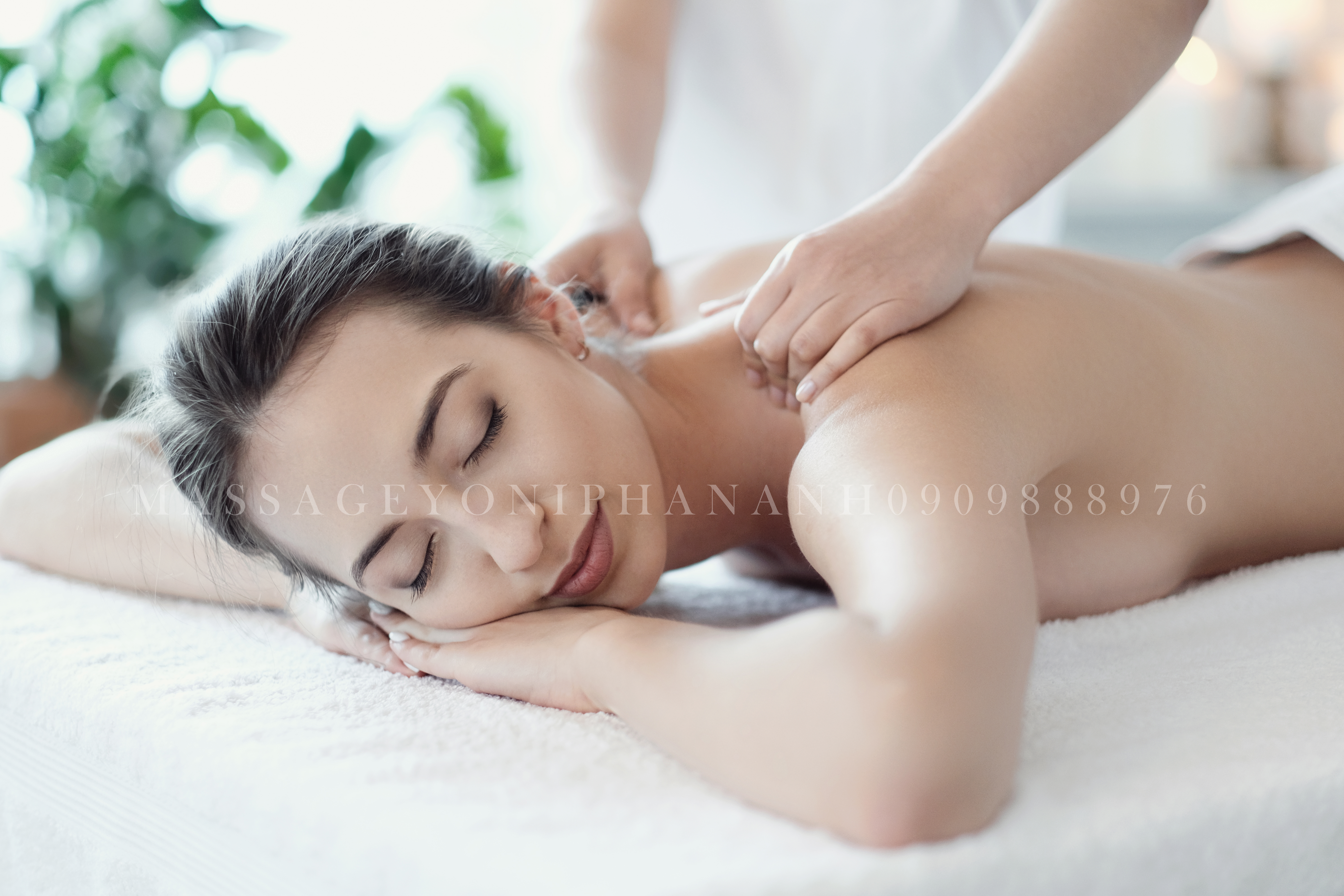 dịch vụ massage yoni cho nữ quân tân bình